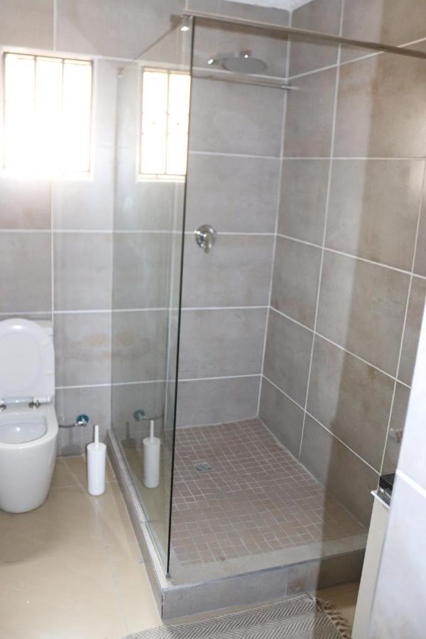 Tlelakufuma Guest House Johannesbourg Extérieur photo