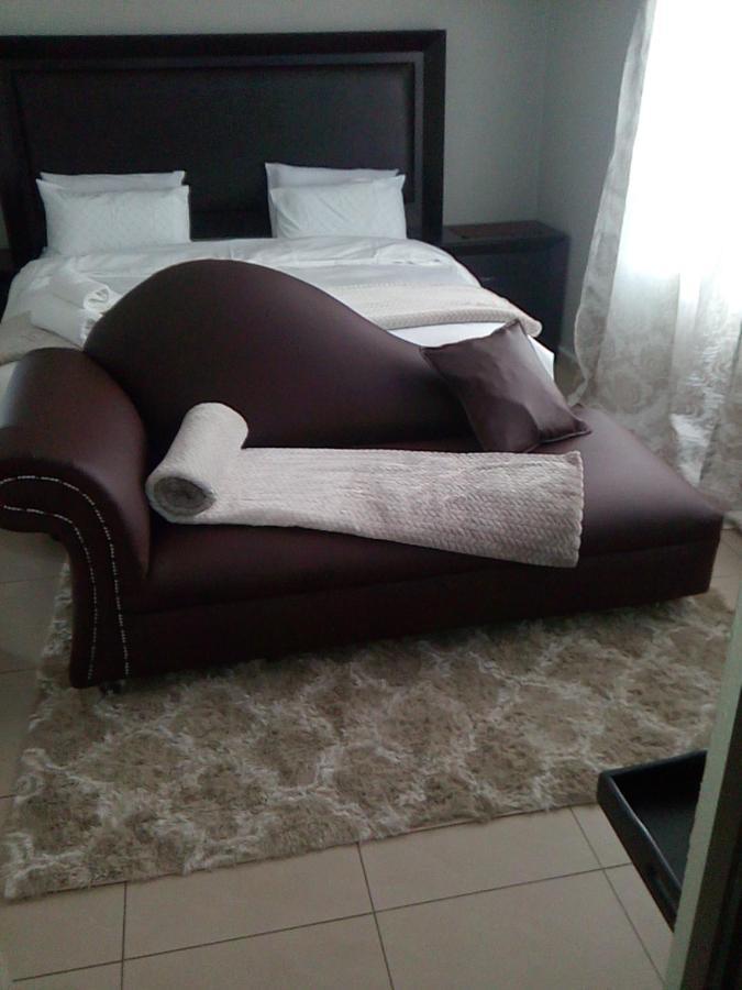 Tlelakufuma Guest House Johannesbourg Extérieur photo